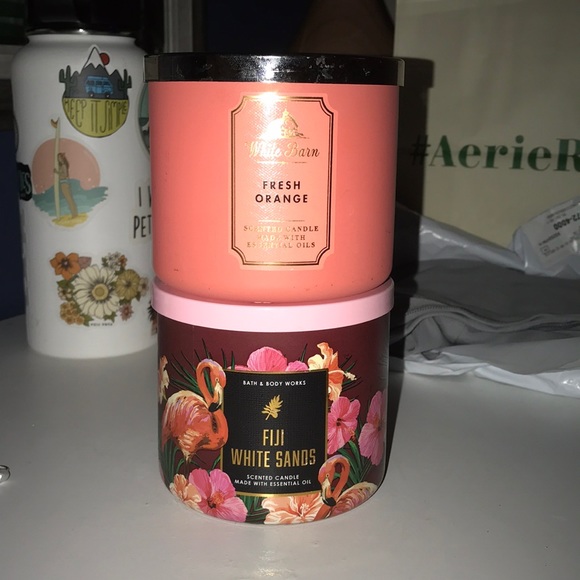 bath and body works candles!! - Picture 2 of 3